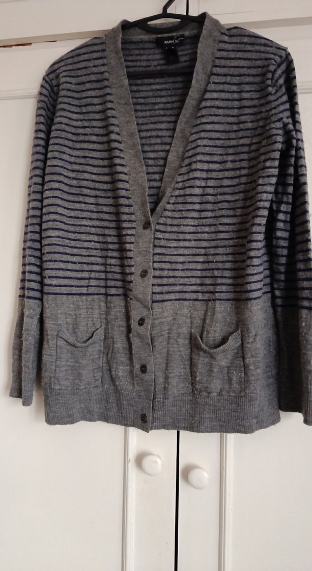 Düğmeli Gri Uzun Kollu Kadın Hırka - Görsel 3