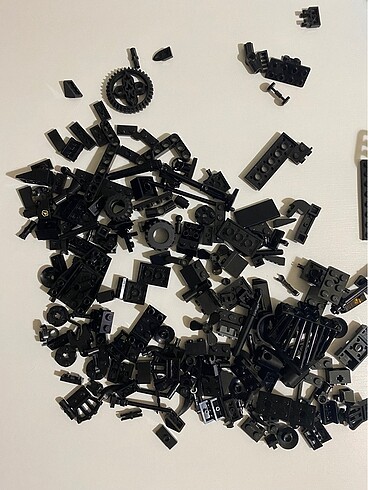 ORJİNEL SİYAH LEGO PARÇALARI +200