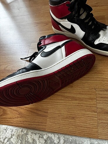44 Beden beyaz Renk Nike aır jordon