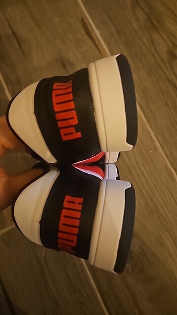 35 Beden beyaz Renk Puma spor ayakkabı