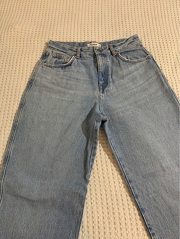 Pull and Bear mom jean