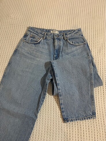 38 Beden mavi Renk mom jean