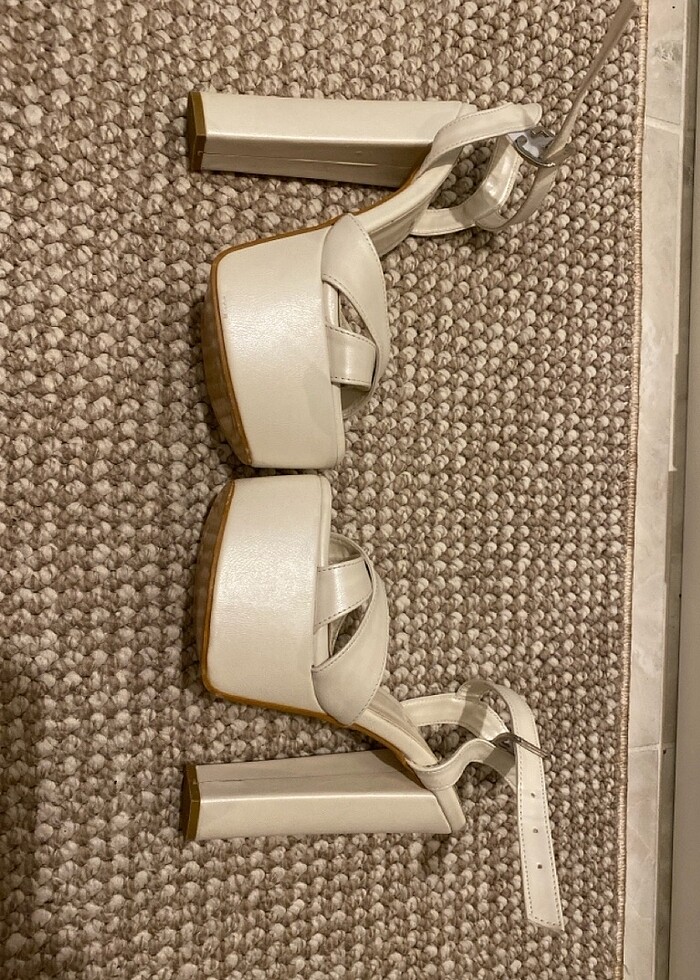 Topuklu Ayakkabı - Görsel 2