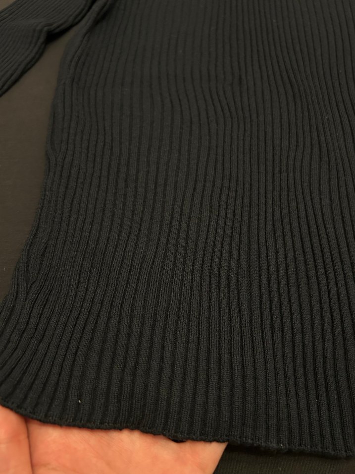 Siyah Triko Omuz Detaylı Kadın Kazak - Görsel 2