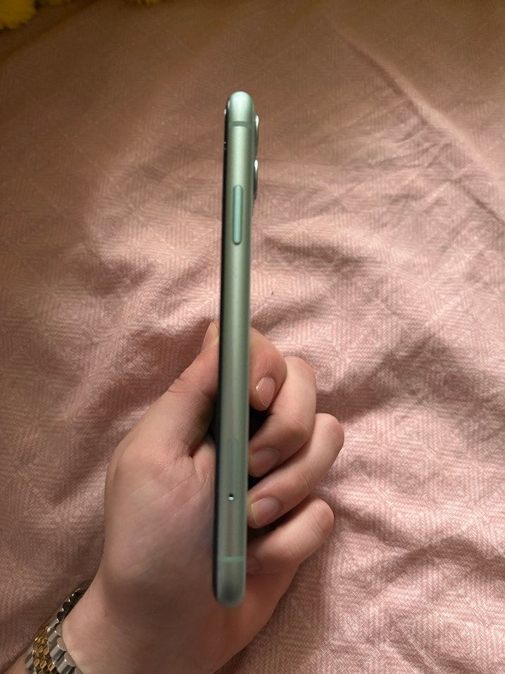 iPhone 11 Su Yeşili - Görsel 2