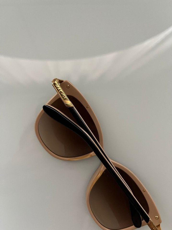 Kadın Güneş Gözlüğü - Görsel 3