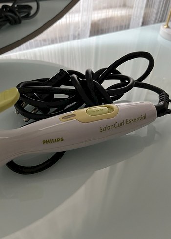 Beyaz ve renkli uçlu saç maşası - Görsel 2