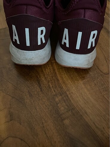 37,5 Beden Nike bordo spor ayakkabi