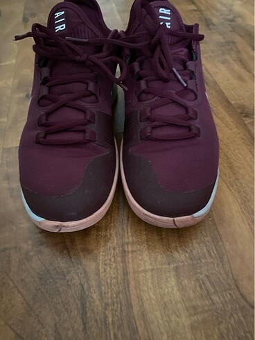 37,5 Beden mor Renk Nike bordo spor ayakkabi