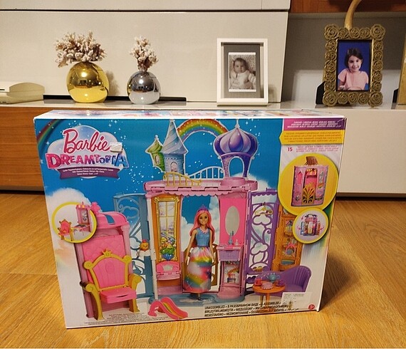 Barbie?nin Şatosu