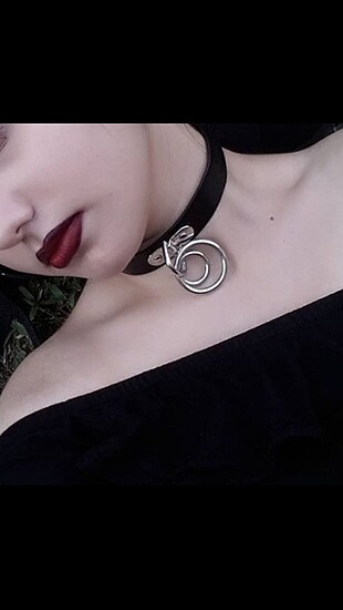 Goth choker.