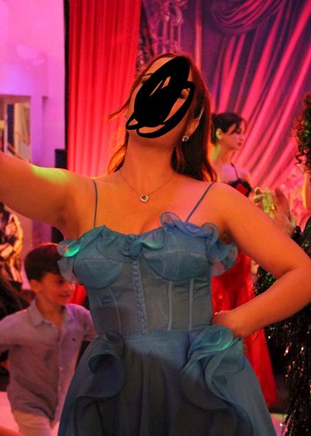 Mavi Straplez Uzun Elbise Fırfırlı - Görsel 2