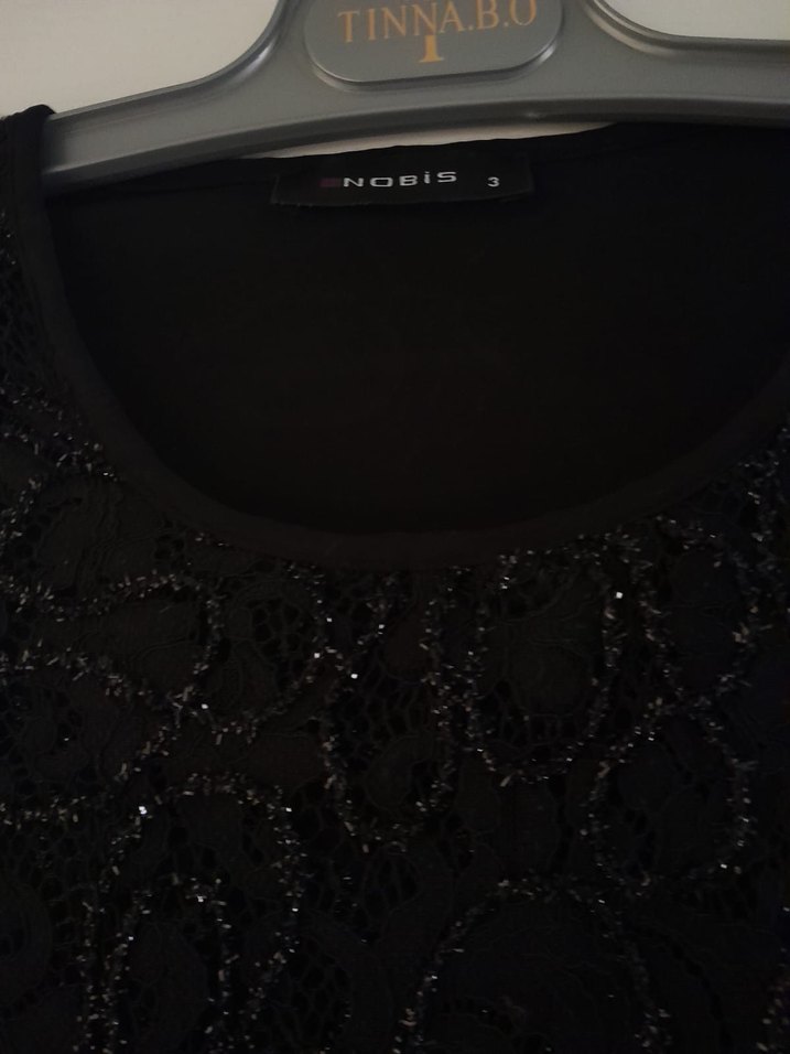 büyük beden 
Siyah Dantel Detaylı Uzun Kollu Gece Elbisesi - Görsel 2