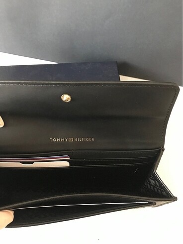 Beden Tommy Hilfiger kadın cüzdan