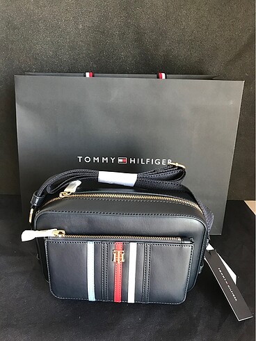 Tommy Hilfiger kadın askılı çanta