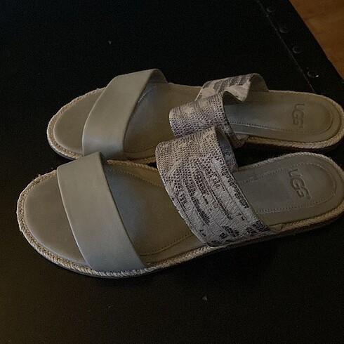 Ugg UGG Sandalet/Terlik