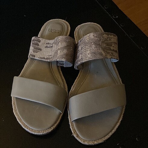 UGG Sandalet/Terlik