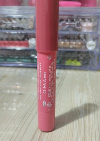 Yves Rocher Pastel Pembe Parlak Ruj - Görsel 3