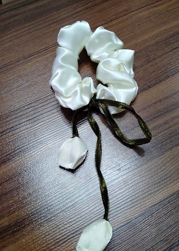 Beyaz İpek Görünümlü Kurdele Saç Tokası - Görsel 3