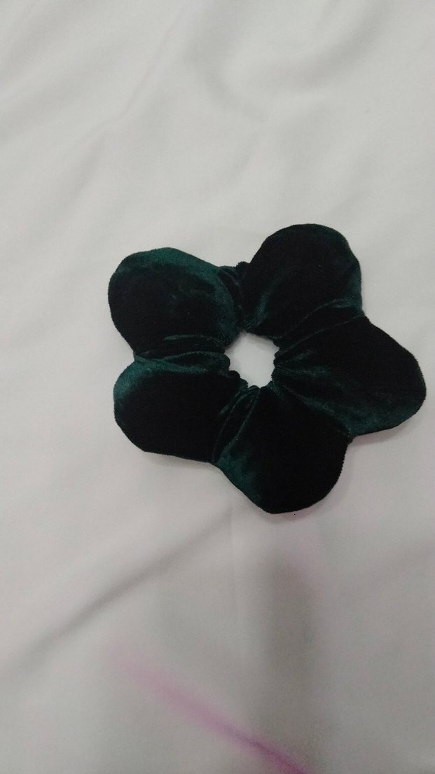 Koyu yesil Kadife Çiçek Toka - Görsel 2