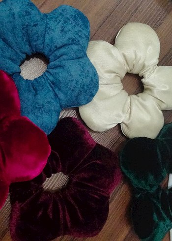 kırmızı Kadife pufuduk dolgulu çiçek Saç Tokası - Görsel 5