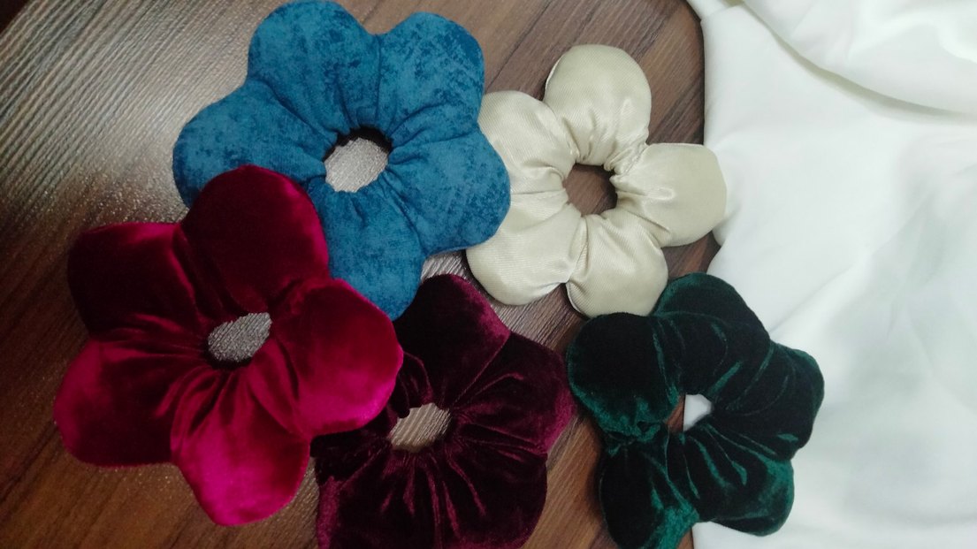 kırmızı Kadife pufuduk dolgulu çiçek Saç Tokası - Görsel 4