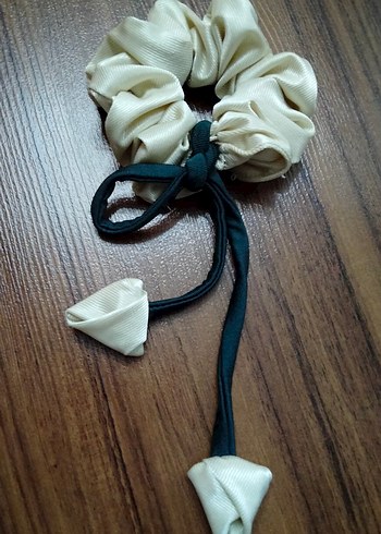 Krem Saten Lastikli Bohem Saç Tokası - Görsel 3