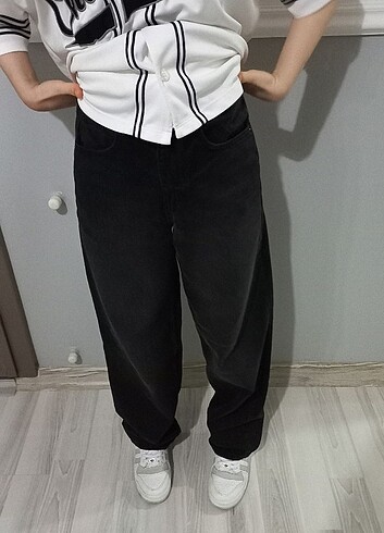 Kemerli Baggy Jeans