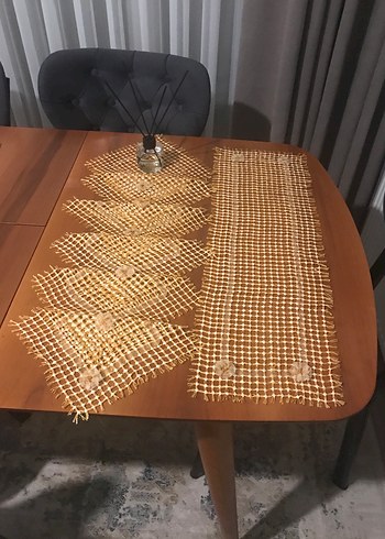 El yapımı tutkal işi  Masa Örtüsü Takımı - Görsel 3