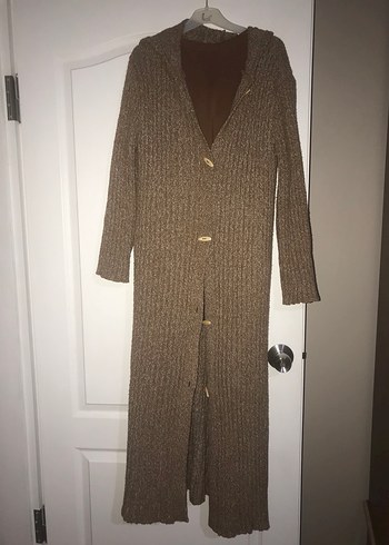 Düğmeli Uzun Kahverengi yün hırka - Görsel 6