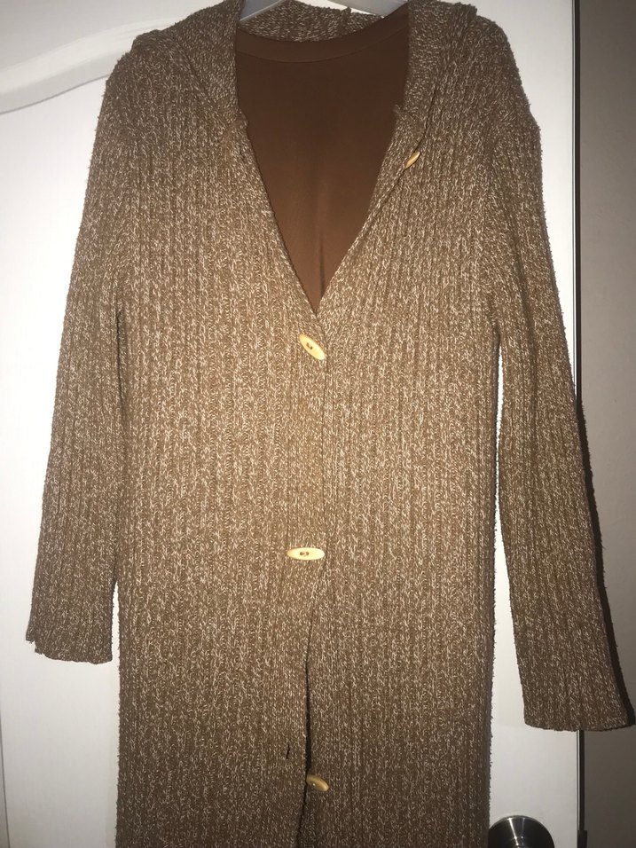 Düğmeli Uzun Kahverengi yün hırka - Görsel 2