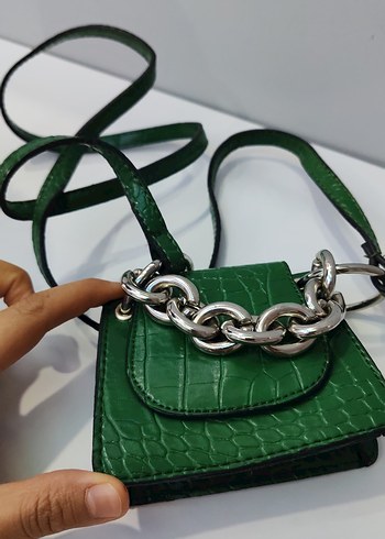 Zincir Detaylı Yeşil Yılan Derisi Kadın Çanta - Görsel 2