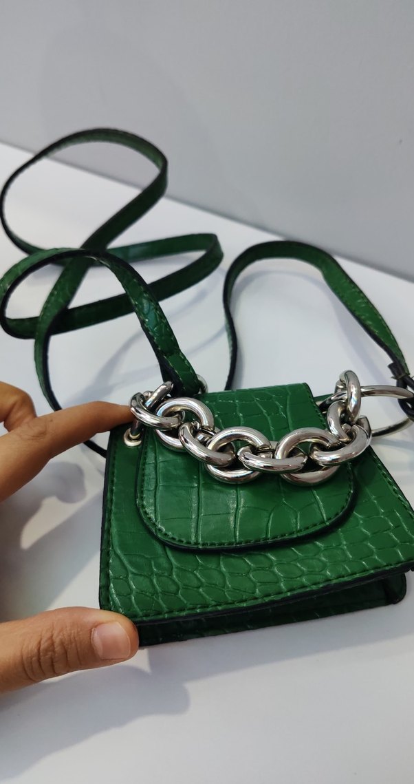 Zincir Detaylı Yeşil Yılan Derisi Kadın Çanta - Görsel 2