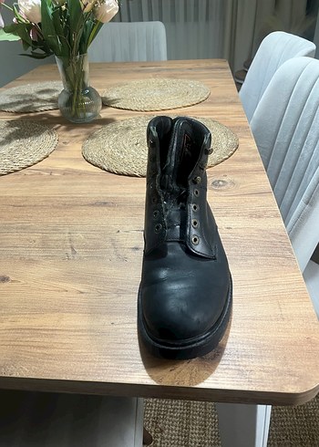 Harley iyi durumda erkek bot - Görsel 3