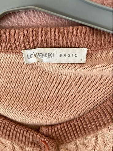 s Beden ten rengi Renk LC Waikiki Marc?a S beden kız çocuğu hırkası