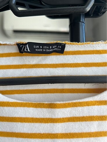 Zara Zara Crop Tshirt
