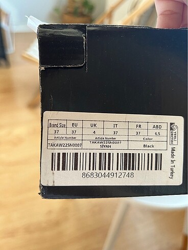 37 Beden siyah Renk Deri Siyah Converse Model Ayakkabı