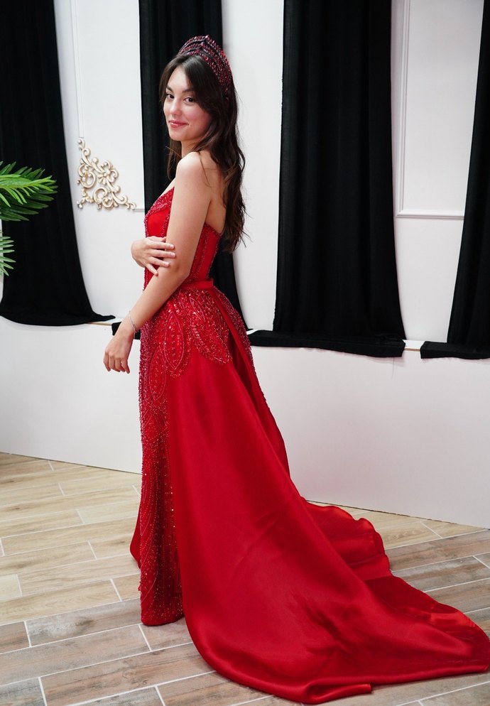 Kırmızı İşlemeli kına  elbisesi - Görsel 3