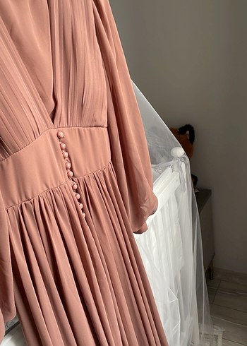 V Yaka Pilili şifon elbise - Görsel 2