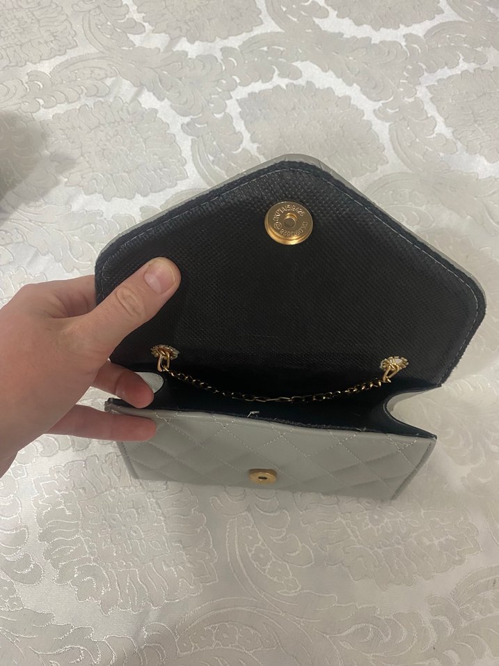 Gri Zincirli Kadın Deri Çanta - Görsel 4