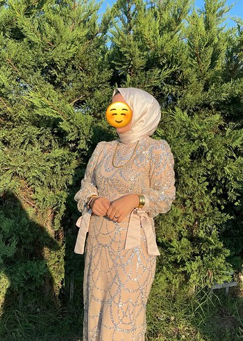 İşlemeli Boncuklu Uzun Gold Abiye Elbise - Görsel 2