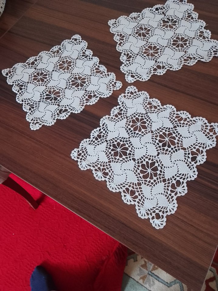 El Örgüsü Beyaz Dantel Masa Örtüsü - Görsel 3