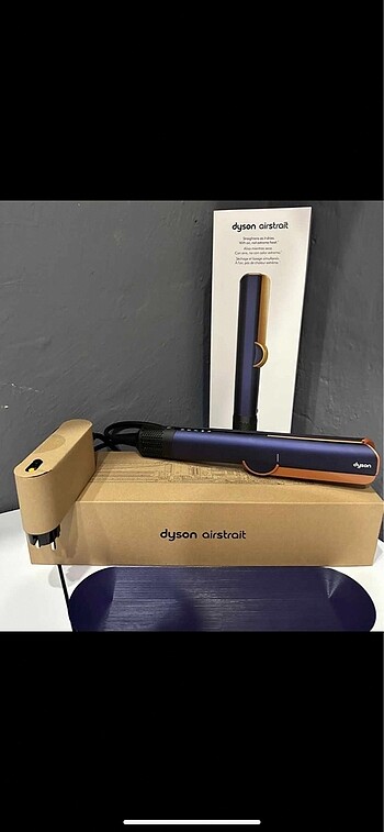 Dyson Airstrait