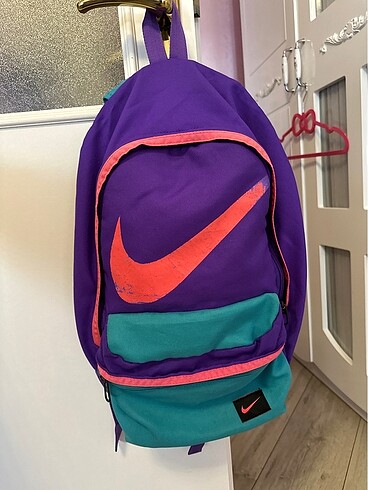 Nike sırt çantasi
