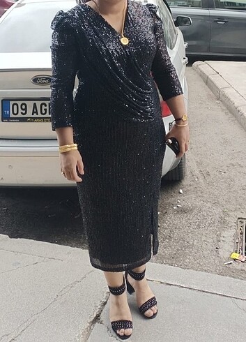 Pul paletli abiye
