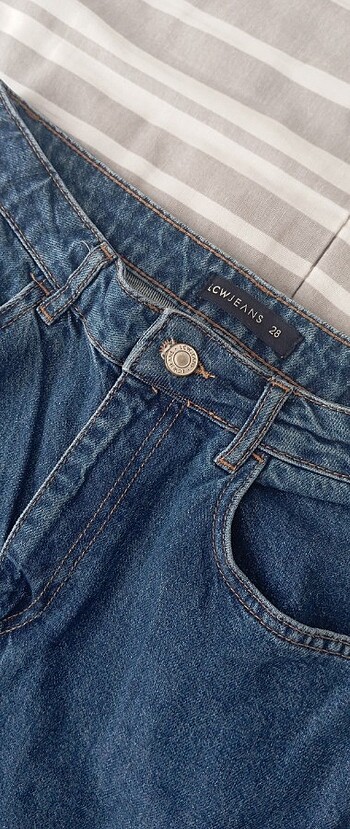 28 Beden lacivert Renk Mom jeans