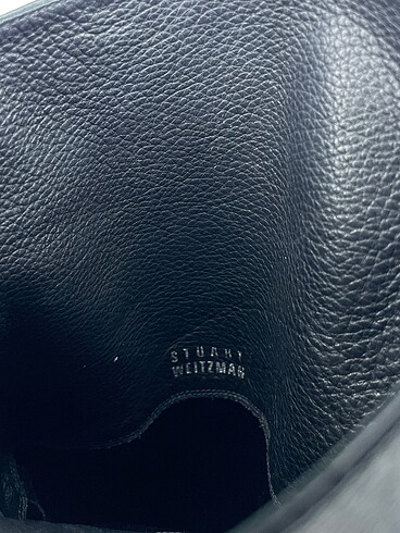 37 Beden siyah Renk Stuart Weitzman Çizme %70 İndirimli.