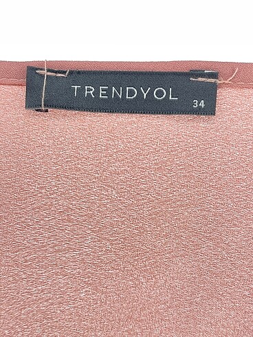34 Beden pembe Renk Trendyol & Milla Bluz %70 İndirimli.
