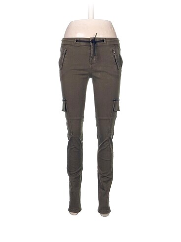 Zara Düz Kesim %70 İndirimli.