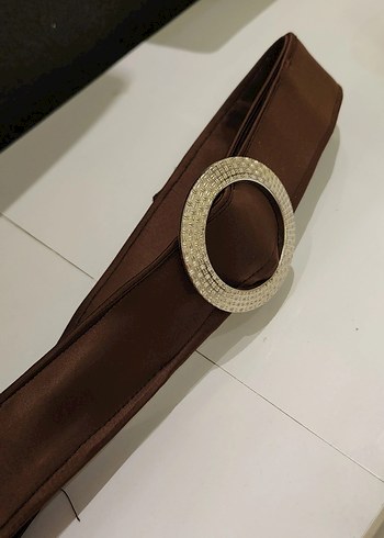 Uzun Kollu Kahverengi Fırfırlı Uzun  abiye Elbise - Görsel 9